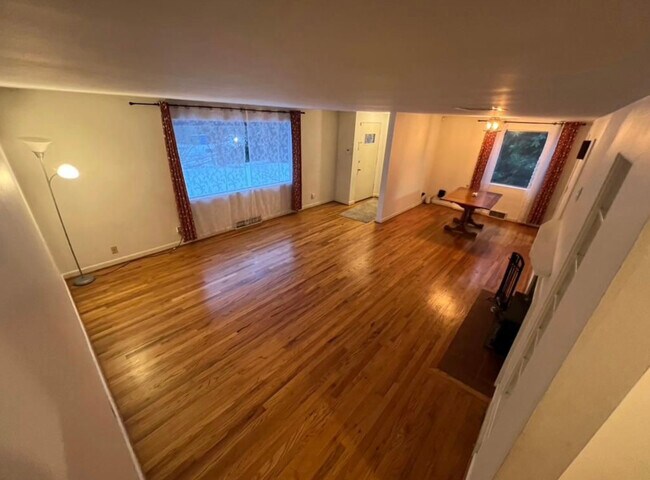 Foto del edificio - 14517 Sunnyside Ave N