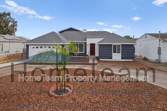 Building Photo - 81 2nd Ave