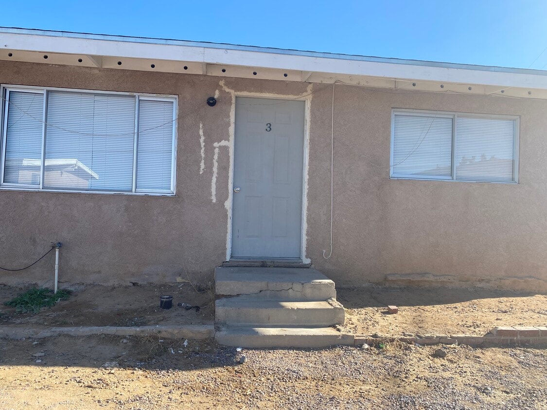 25307 Main St Unit 3, Barstow, CA 92311 Apartments in Barstow, CA