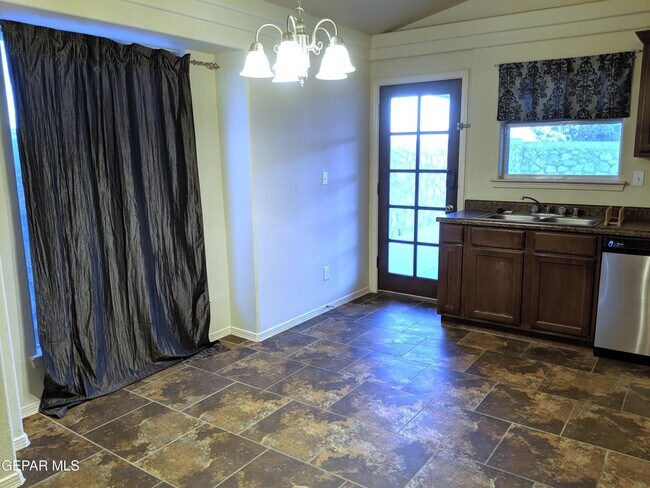 Foto del edificio - 11624 Windrift Ct