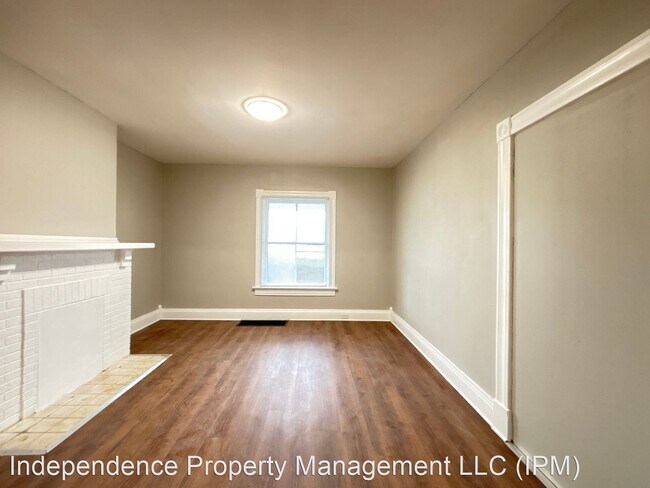 Foto del edificio - 3 br, 1.5 bath House - 211 Alaska St