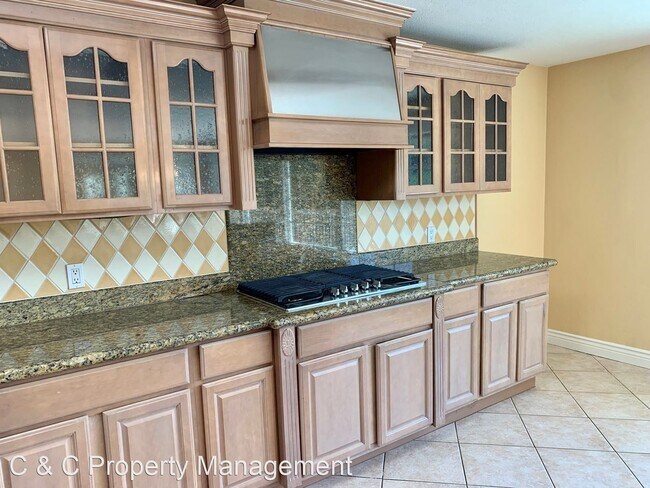 Building Photo - 3 br, 3 bath House - 26085 Dougherty Pl