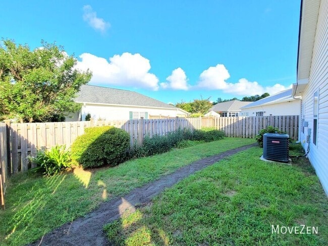 Building Photo - 8640 Orchard Loop Rd