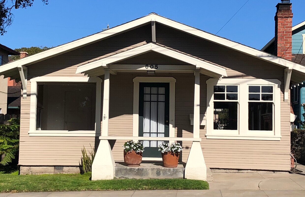 605 Forest Ave, Pacific Grove, CA 93950 House Rental in Pacific Grove