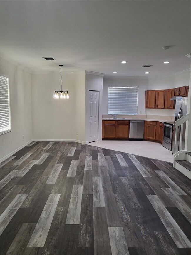 Foto del edificio - 2040 SE Avon Park Dr