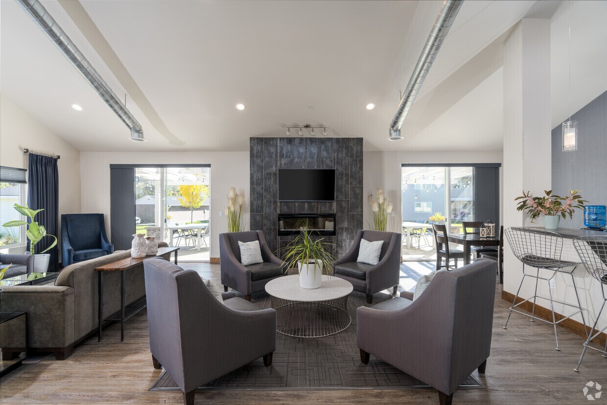 Foto principal - Blue Point Apartments