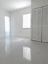 Building Photo - 61 SW 58th Ct