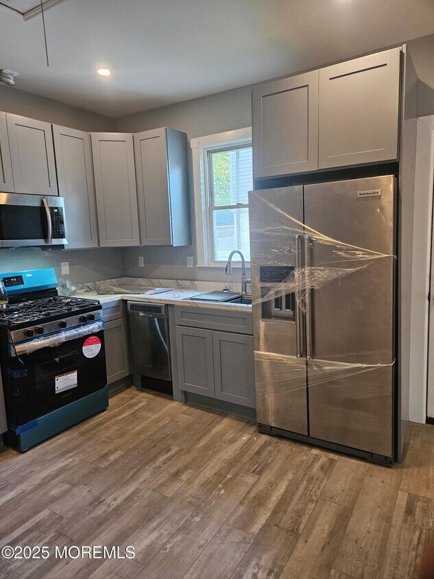 Foto principal - 116 Dewitt Ave
