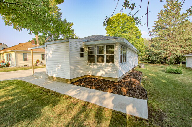 Foto del edificio - 1417 Ash St