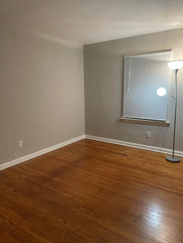 Building Photo - 419 Millman Dr