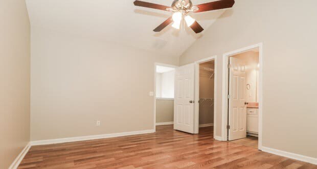 Primary Photo - 279 Bainbridge Cir