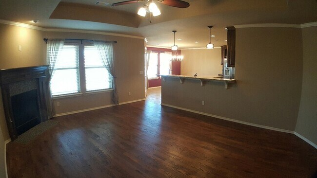 Foto del edificio - 7041 Cherokee Crossing West