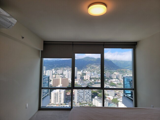 Bedroom View - 1631 Kapiolani Blvd