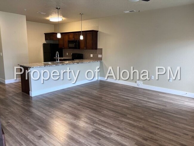 Building Photo - 3534 E Grand Forest Dr