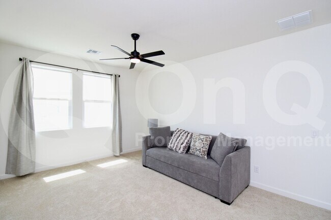 Foto del edificio - 3893 W Brass Ln