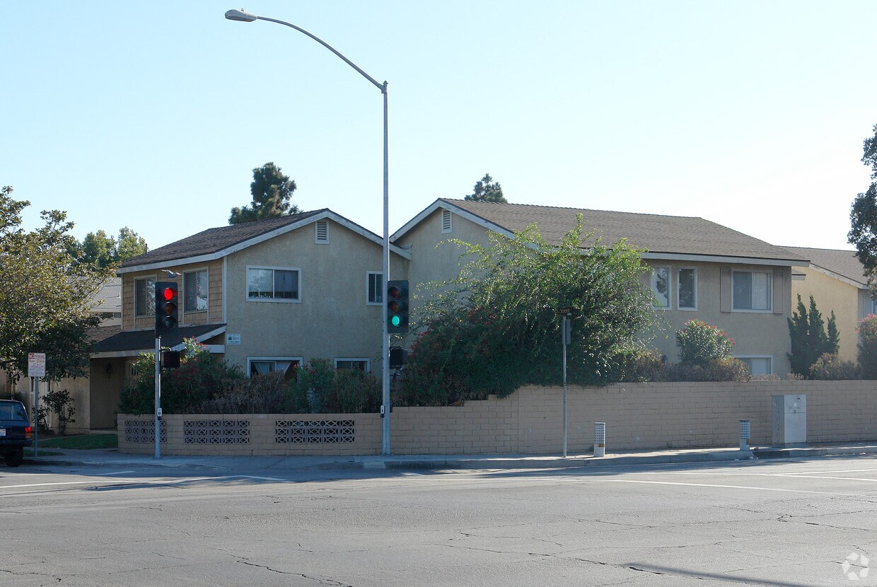Primary Photo - 511 S K St