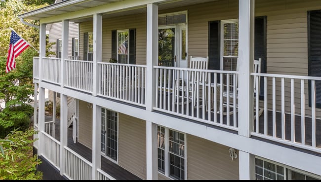 Building Photo - 42 Surrey Run