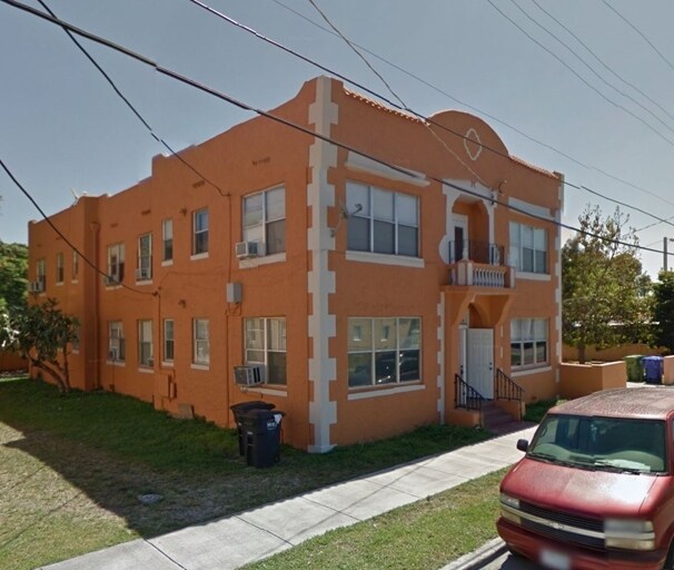 Foto principal - 417 SW 32nd Ave