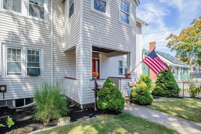 Foto del edificio - 715 Truman Pkwy