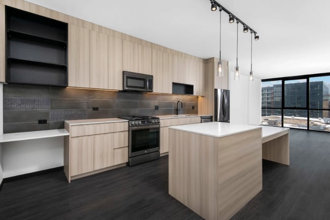 Photo - 1422 W Randolph St Apartment