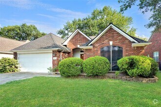 Building Photo - 1414 Chesterpoint Dr