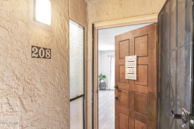 Foto del edificio - 3131 W Cochise Dr