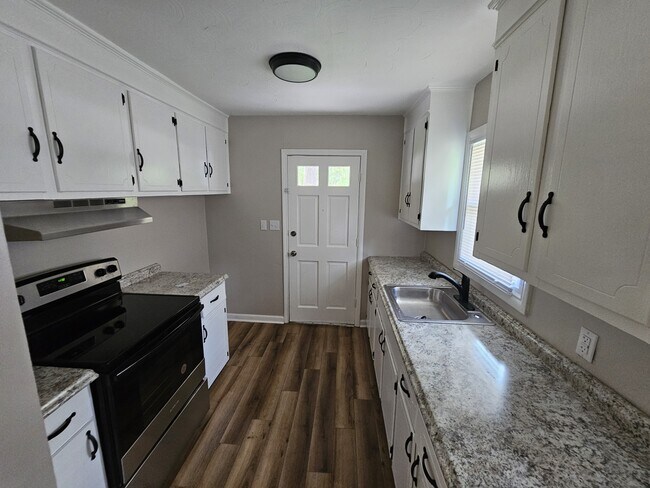 Foto del edificio - 3801 Water St