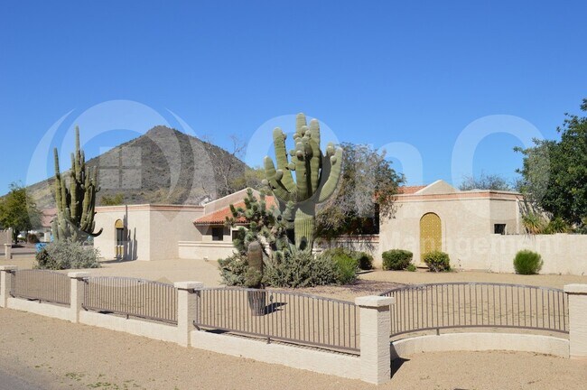 Foto del edificio - 5242 W Fallen Leaf Ln