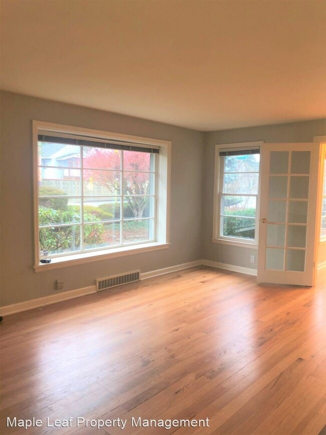 Building Photo - 4 br, 2 bath House - 7419 48th Ave NE