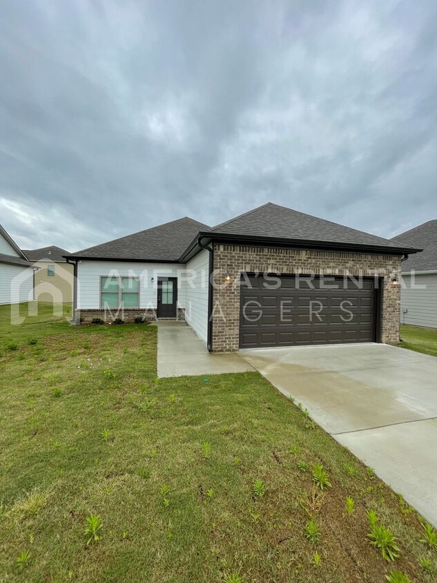 Foto principal - New Construction Home for Rent in Jasper, ...