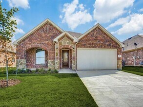 Building Photo - 213 Cedar Canyon Dr