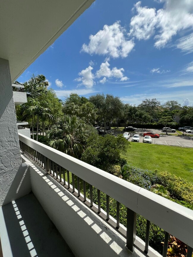 Building Photo - 23200 Camino Del Mar