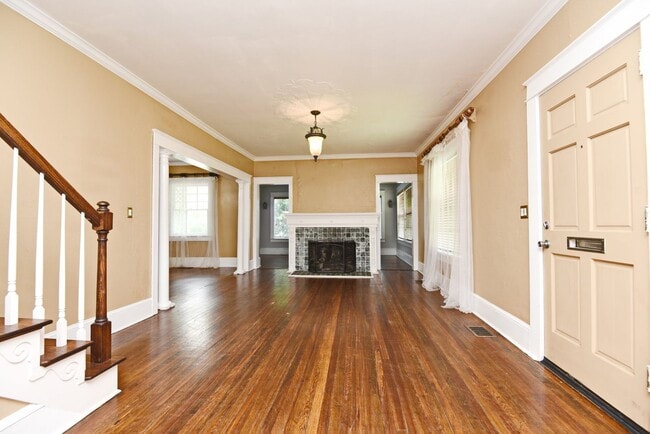 Photo - 416 Hillcrest St House