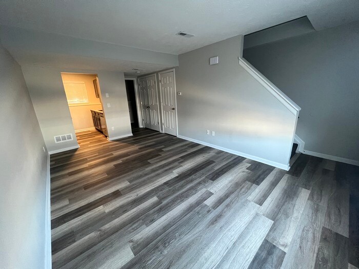 2 Bedroom Townhome is Covington! Townhome Rentals in Covington KY