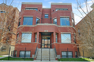 Building Photo - 2151 W Evergreen Ave