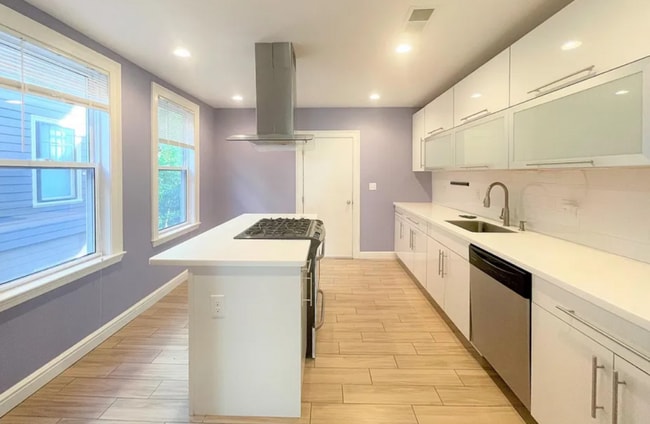 3.0 bedroom in Cambridge Massachusetts 02139 - 3.0 bedroom in Cambridge Massachusetts 02139 Apartment