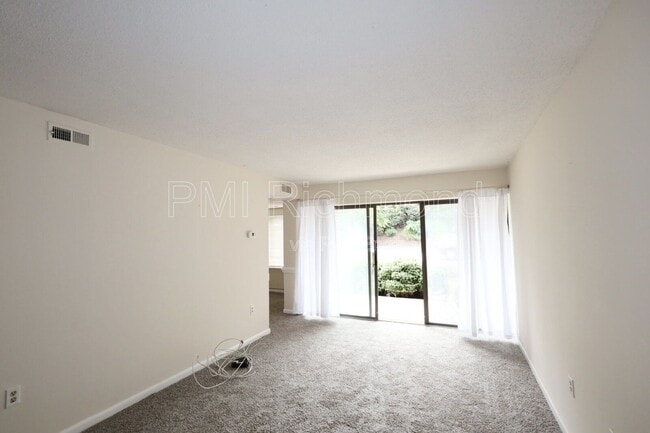 Building Photo - 1509 Thistle Rd
