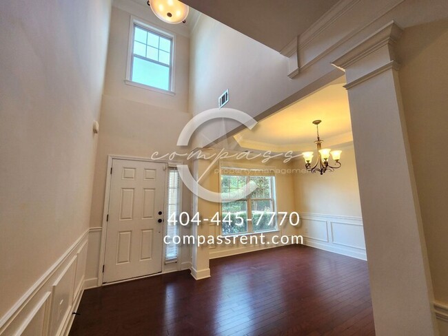 Foto del edificio - 1015 Sterling Ln