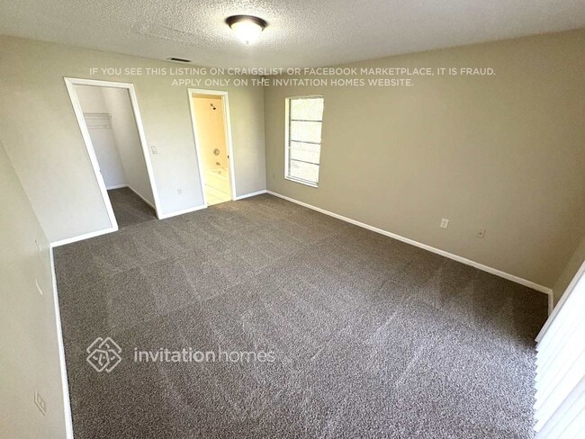 Building Photo - 26097 Dolman Ct