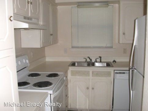 Foto del edificio - 4008 Scruggs Dr