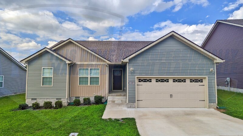 Primary Photo - 209 Geneva Ln