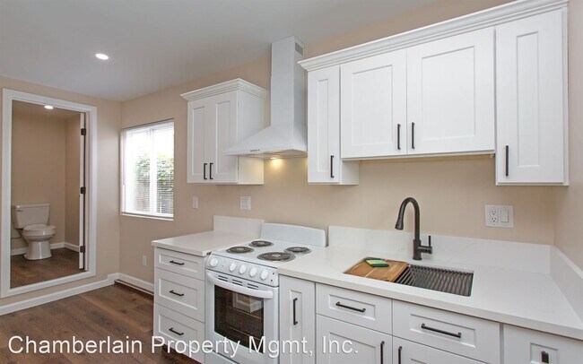 Building Photo - 1 br, 1 bath House - 3456 Madison St