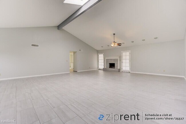 Foto del edificio - 4 br, 2 bath House - 5425 East Kathleen Ro...