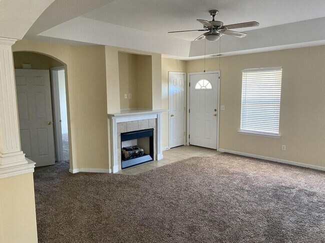 Foto del edificio - 504 Cedar Creek Dr