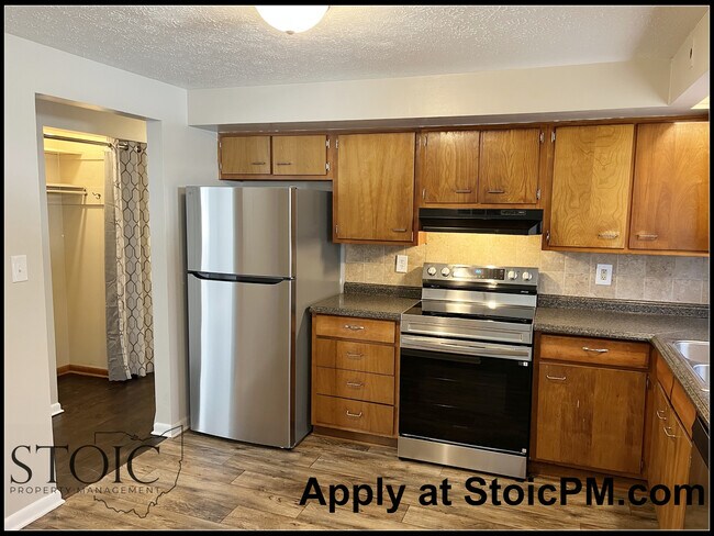 Foto del edificio - 5270 Carbondale Dr