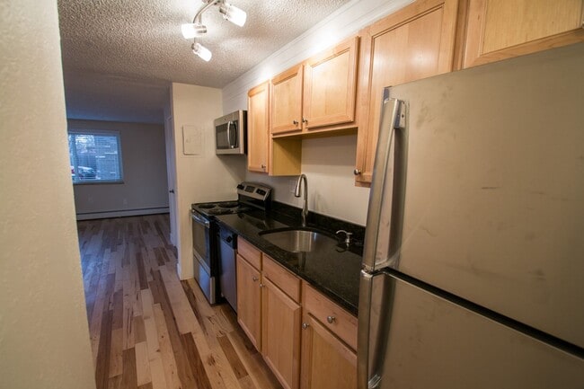 Photo - 263 N Grant St Apartment