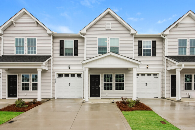 Foto del edificio - 2884 Summer Townes Way, Leland, NC