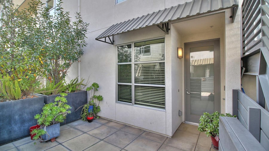 Primary Photo - Beautiful 1 Bedroom Condo for Rent