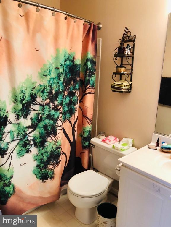 Foto del edificio - 11052 Sentry Ridge Rd