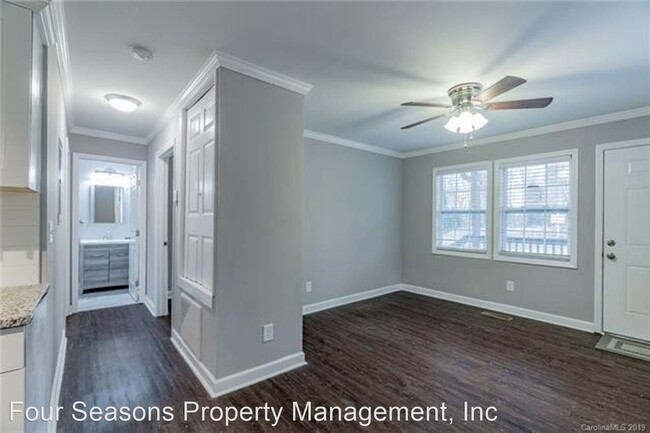 Building Photo - 2 br, 1 bath House - 2213 Kennesaw Drive